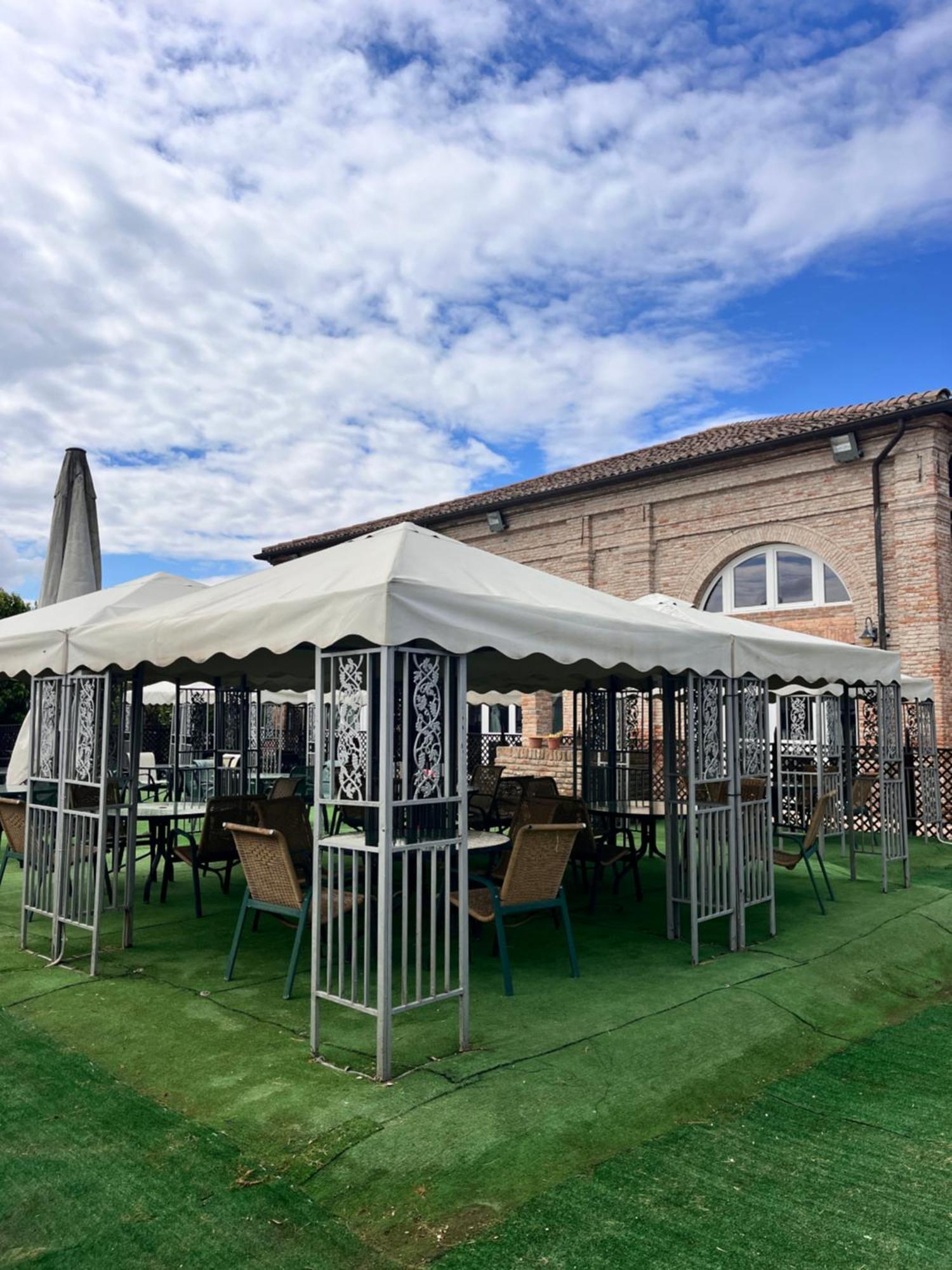 Locanda Corte Arcangeli Ferrara Esterno foto