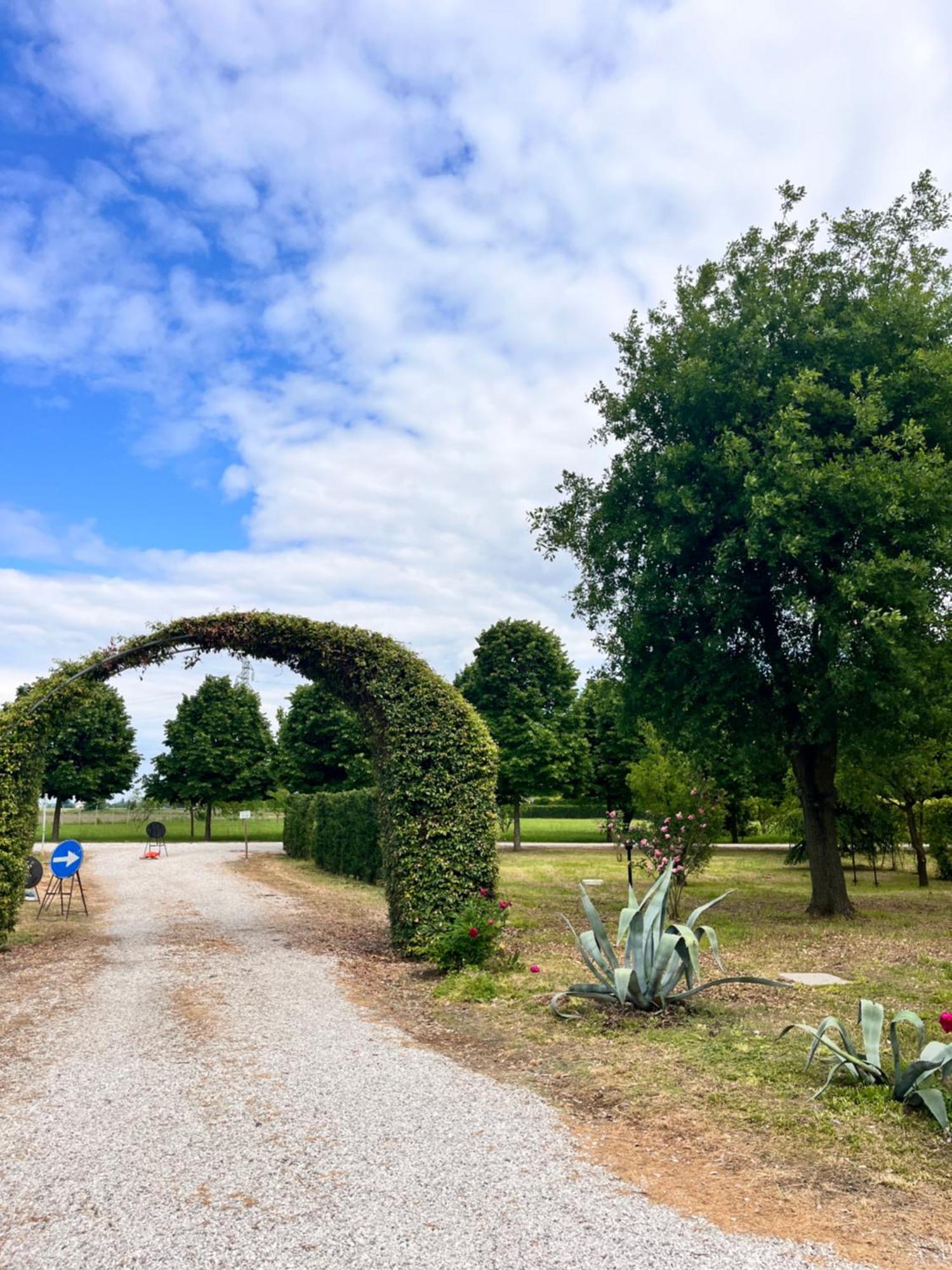 Locanda Corte Arcangeli Ferrara Esterno foto