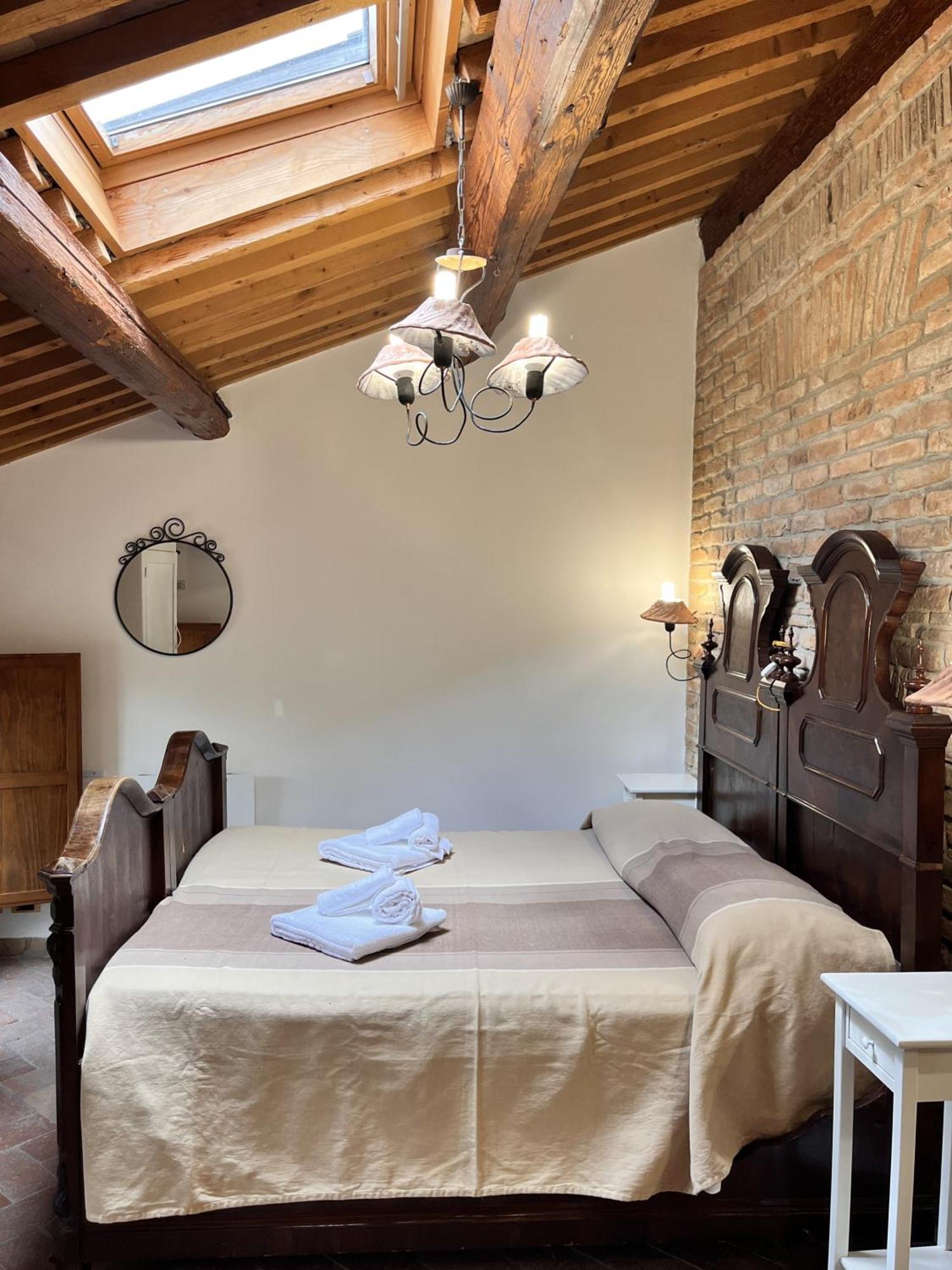 Locanda Corte Arcangeli Ferrara Esterno foto